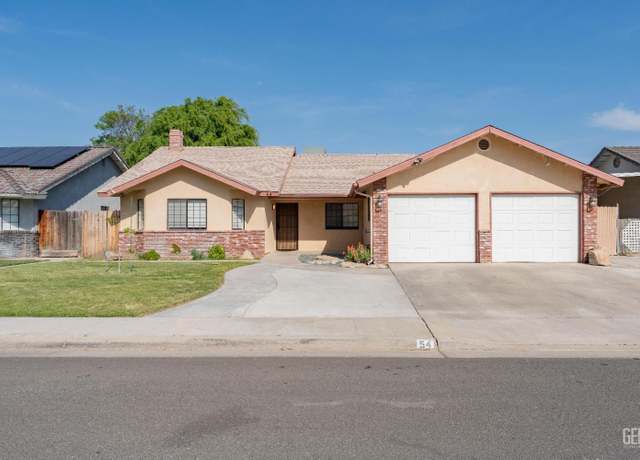 Property at 54 Taylor Way, Porterville, CA 93257, 4 beds, 2 baths