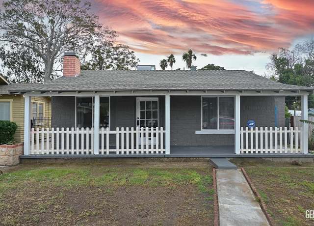 Property at 1903 3rd St, Bakersfield, CA 93304, 3 beds, 1.5 baths