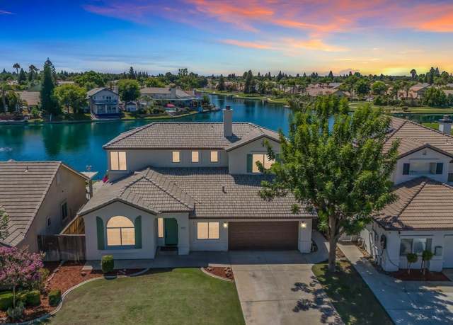 Property at 8707 Shore View Dr, Bakersfield, CA 93312, 4 beds, 3 baths