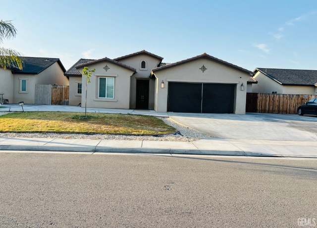 Property at 7904 Bristol Spring Ave, Bakersfield, CA 93313, 4 beds, 3 baths