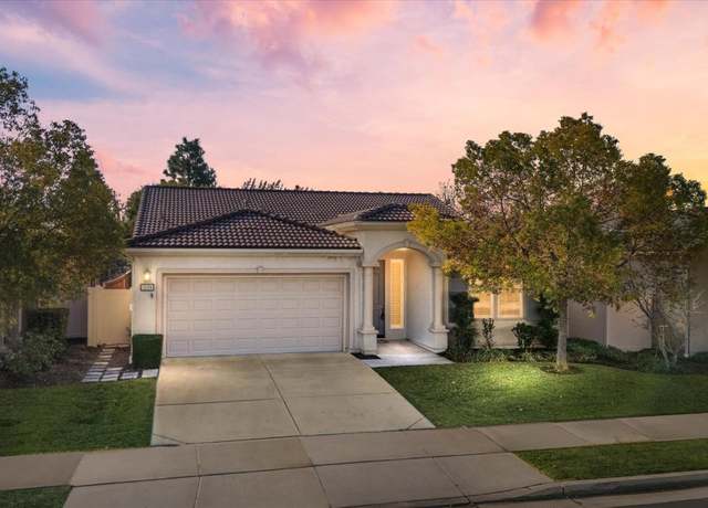 Property at 10109 Besancon Way, Bakersfield, CA 93306, 2 beds, 2 baths