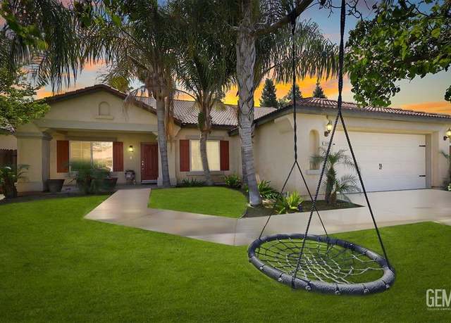 Property at 10907 Villa Hermosa Dr, Bakersfield, CA 93311, 4 beds, 2 baths