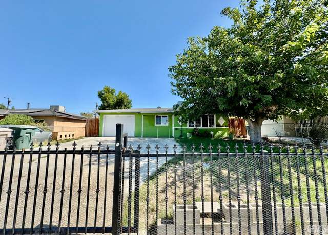 Property at 1212 Gorrill St, Bakersfield, CA 93307, 3 beds, 1 bath