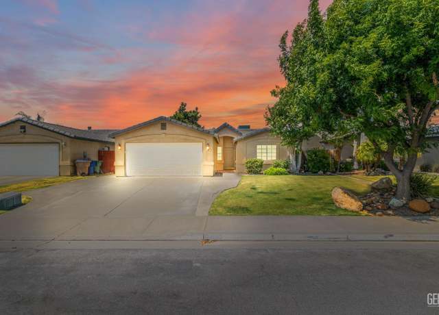 Property at 308 Sherman Peak Dr, Bakersfield, CA 93308, 3 beds, 2 baths