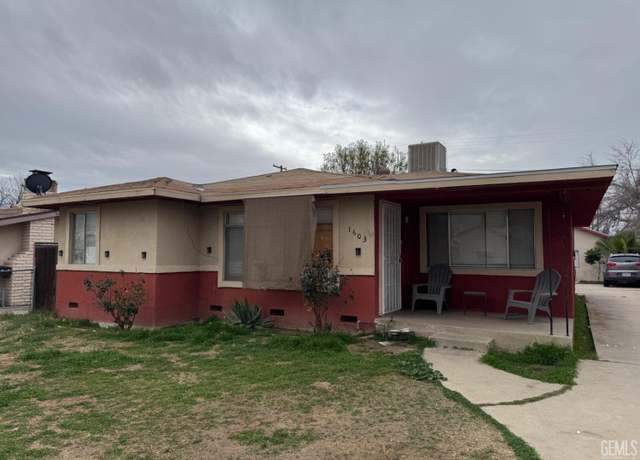 Property at 1603 Haldon St, Bakersfield, CA 93308, 3 beds, 2 baths