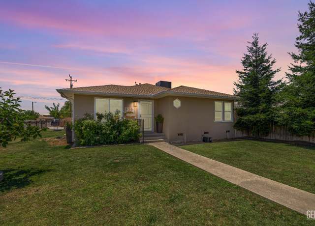 Property at 1101 Wilson Ave, Bakersfield, CA 93308, 3 beds, 2 baths