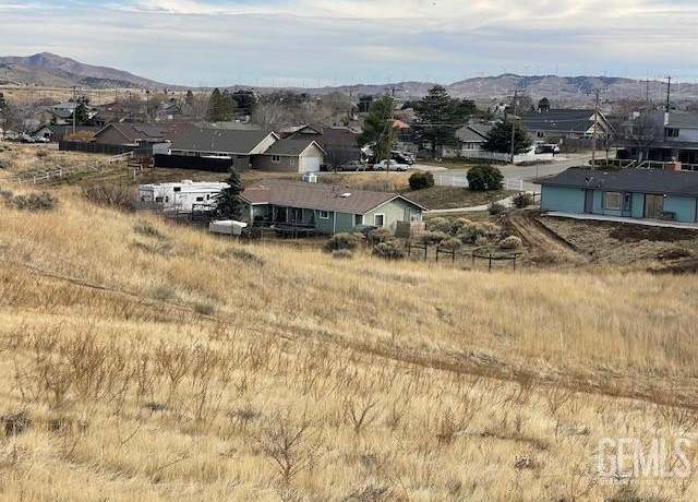 Property at 20008 Mesa Dr, Tehachapi, CA 93561