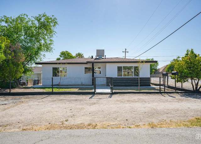 Property at 200 Van Buren St, Taft, CA 93308, 4 beds, 2 baths