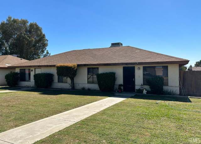 Property at 413 W China Grade, Bakersfield, CA 93308, 4 beds, 2 baths