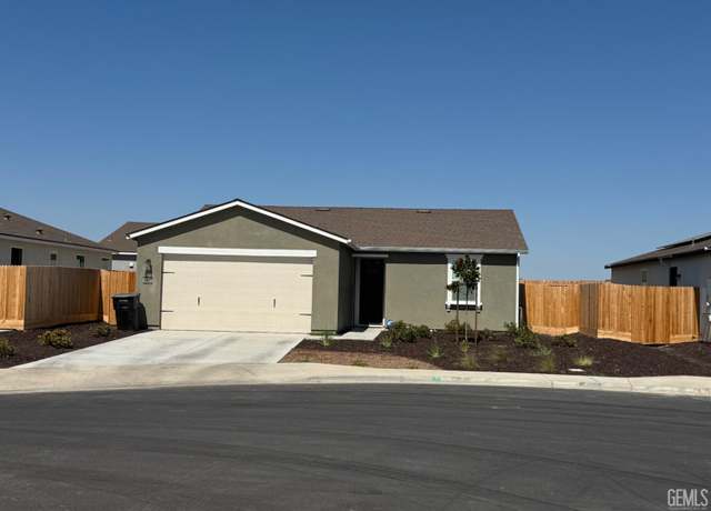 Property at 6807 Nine Mile Pass Dr, Bakersfield, CA 93313, 3 beds, 2 baths