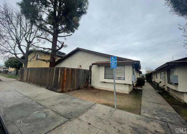 Property at 2800 N Chester Ave, Bakersfield, CA 93308, 6 beds, 5.25 baths