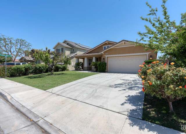 Property at 10317 Sharktooth Peak Dr, Bakersfield, CA 93311, 4 beds, 2 baths