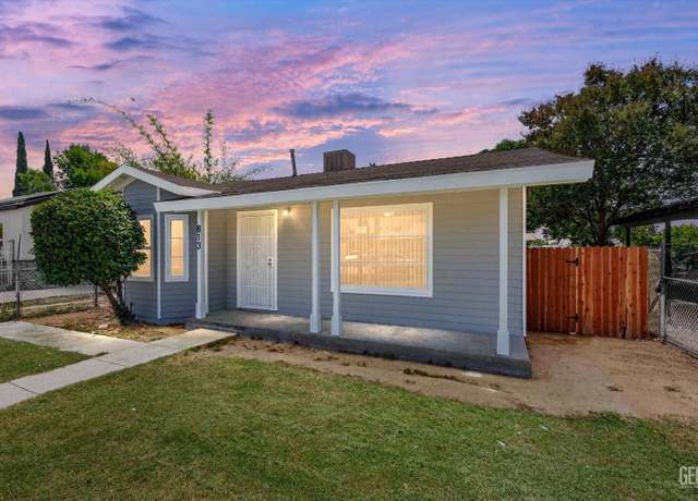 Property at 813 Washington Ave, Bakersfield, CA 93308, 2 beds, 1.5 baths