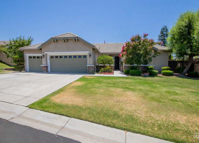 Property at 15101 Via Napoli Dr, Bakersfield, CA 93306, 3 beds, 3 baths