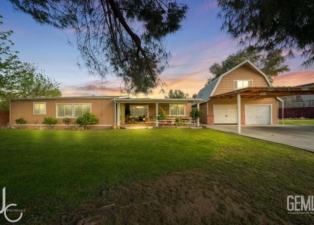 Property at 8400 E Wilson Rd, Bakersfield, CA 93307, 3 beds, 2 baths