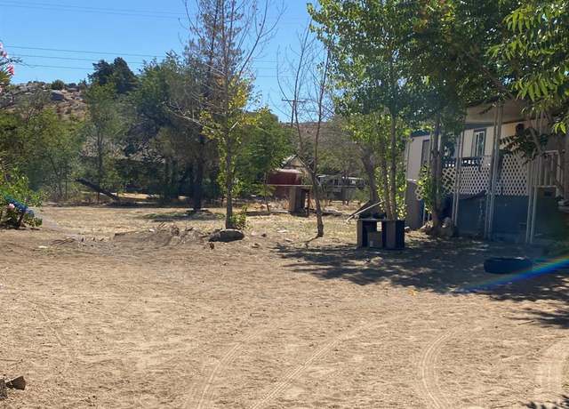 Property at 5696 Isabel Dr, Weldon, CA 93283, 2 beds, 1 bath