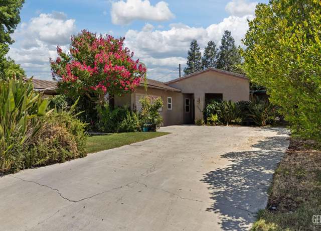 Property at 2913 Harmony Dr, Bakersfield, CA 93306, 3 beds, 2 baths
