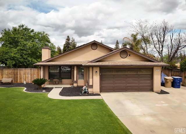Property at 13212 Seann Ct, Bakersfield, CA 93314, 3 beds, 2 baths