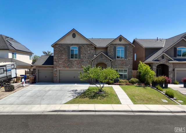 Property at 6207 Provincetown Ave, Bakersfield, CA 93313, 4 beds, 2.5 baths