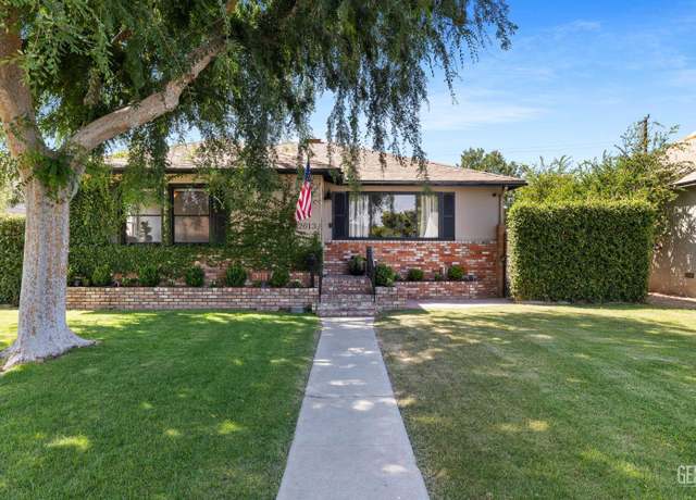 Property at 2613 Pine St, Bakersfield, CA 93301, 3 beds, 2 baths