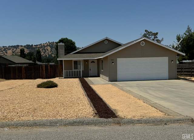 Property at 18101 Bold Venture Dr, Tehachapi, CA 93561, 3 beds, 2 baths