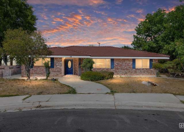Property at 10 Grey Way, Taft, CA 93268, 3 beds, 2 baths