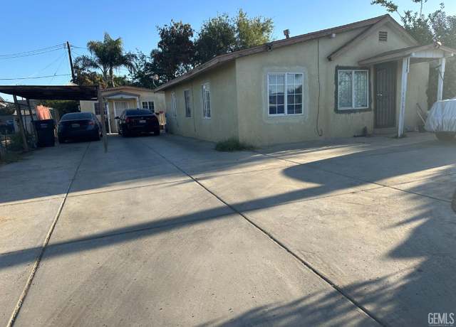 Property at 7704 Florence St, Lamont, CA 93241, 5 beds, 2 baths