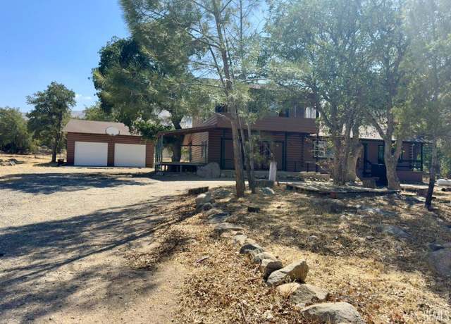 Property at 3300 Cook Peak Rd, Lake Isabella, CA 93240, 3 beds, 2 baths