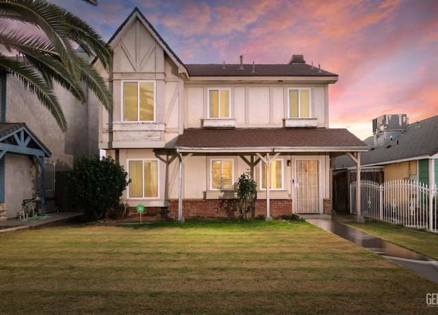 Property at 8421 Pioneer Dr, Bakersfield, CA 93306, 3 beds, 2.5 baths
