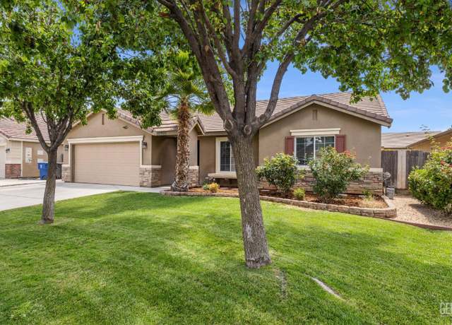 Property at 10905 Trentadue Dr, Bakersfield, CA 93312, 4 beds, 2 baths