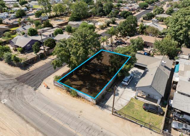 Property at 4906 Redbank Rd, Bakersfield, CA 93307