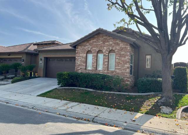 Property at 8701 Maggiore Ln, Bakersfield, CA 93312, 3 beds, 2 baths