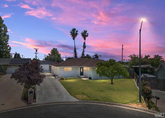 Property at 5205 Lansdale Dr, Bakersfield, CA 93306, 3 beds, 2 baths