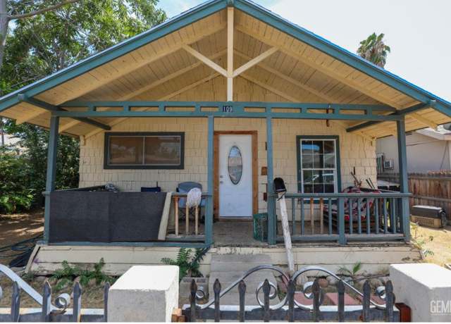 Property at 109 Hughes Ave, Bakersfield, CA 93308, 2 beds, 1 bath