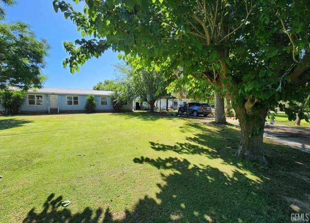 Property at 12001 Alderwood St, Bakersfield, CA 93307, 7 beds, 5 baths