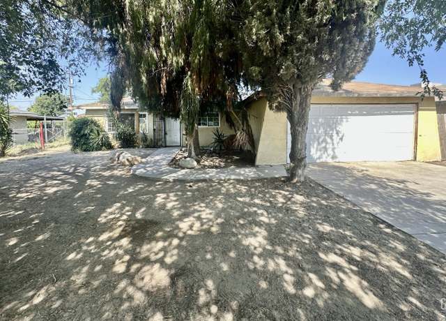 Property at 3435 Moss St, Bakersfield, CA 93312, 3 beds, 2 baths