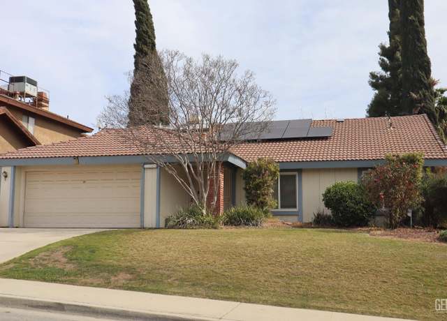 Property at 2605 Puder St, Bakersfield, CA 93306, 3 beds, 2 baths