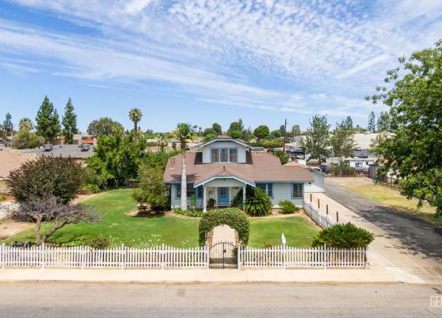 Property at 154 Douglas St, Bakersfield, CA 93308, 3 beds, 1.75 baths