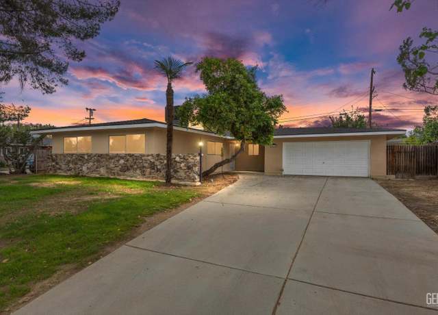 Property at 2414 Noble Ave, Bakersfield, CA 93306, 3 beds, 2 baths