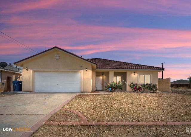 Property at 9024 Rea Ave, CA 93505, 3 beds, 2 baths