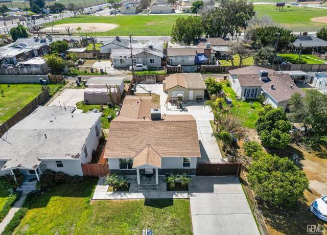 Property at 433 Richards Dr, Mc Farland, CA 93250, 2 beds, 1 bath
