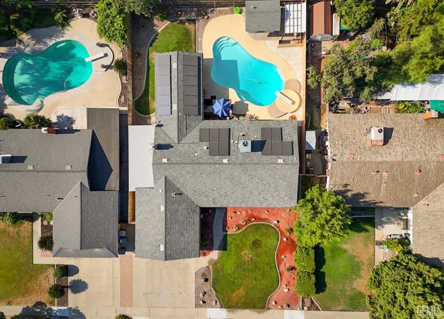 Property at 1807 E Sonora Ave, Tulare, CA 93274, 4 beds, 3 baths