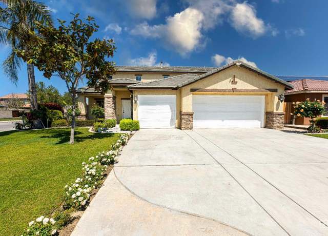 Property at 9016 Carnegie Hall Ln, Bakersfield, CA 93311, 5 beds, 3 baths