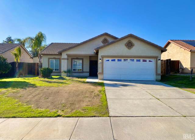 Property at 1334 Esperanza St, Bakersfield, CA 93306, 3 beds, 2 baths