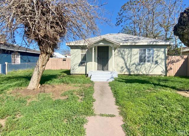 Property at 325 Kincaid St, Bakersfield, CA 93307, 2 beds, 1 bath