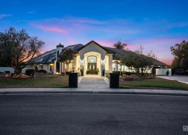Property at 311 Saba Way, Bakersfield, CA 93314, 5 beds, 5 baths