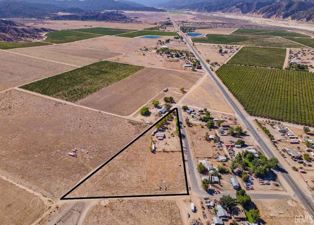Property at 4055 El Roblar St, New Cuyama, CA 93254