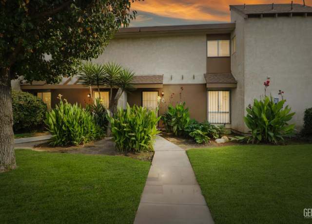 Property at 4801 Belle Ter Unit C, Bakersfield, CA 93309, 2 beds, 1.5 baths