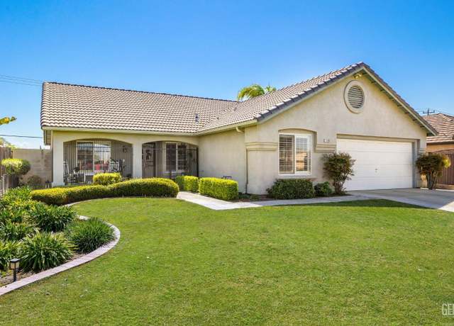 Property at 11809 Hannah Denise Ave, Bakersfield, CA 93312, 3 beds, 2 baths