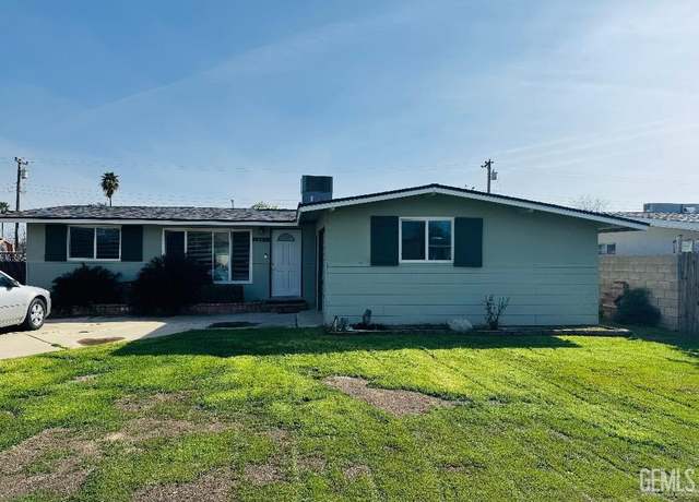 Property at 1001 Radcliffe Ave, Bakersfield, CA 93305, 4 beds, 1.75 baths